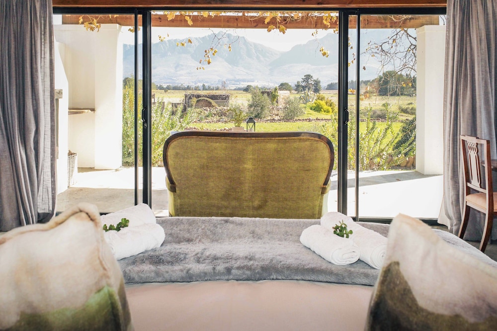 Duikersdrift Winelands Country Escape 27/50