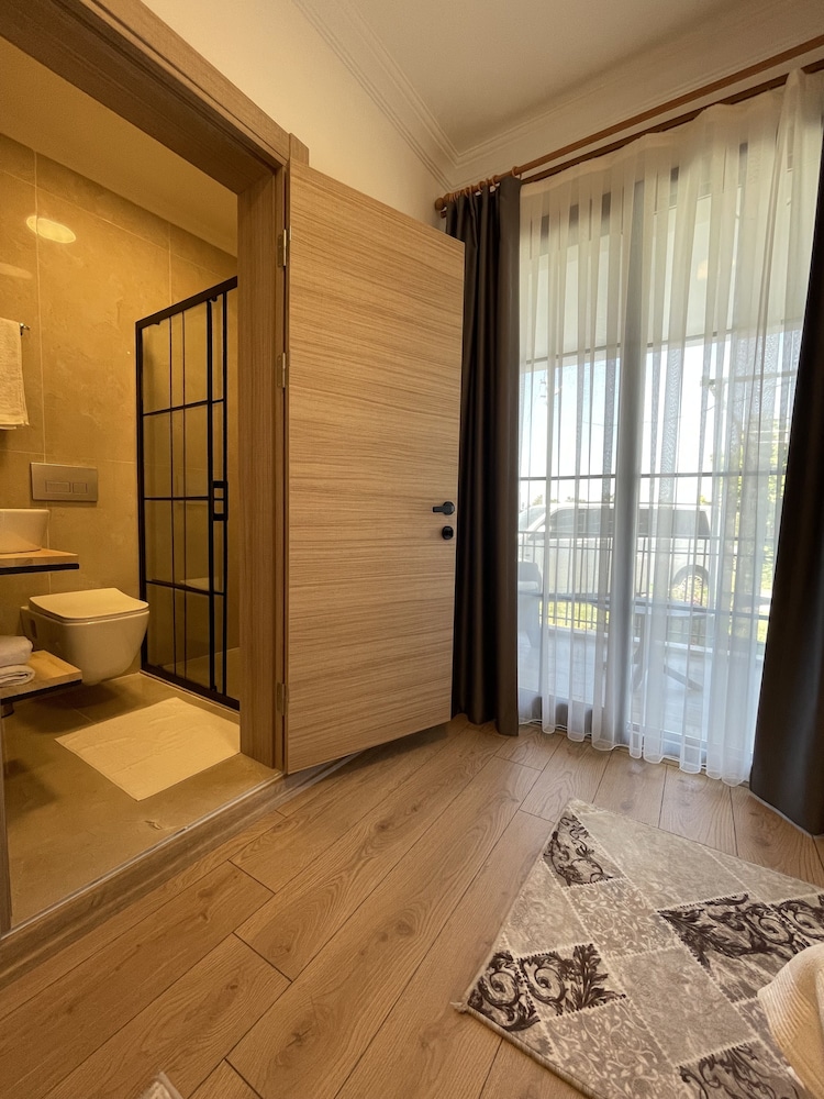 Alibaba Airport Hotel 26/50