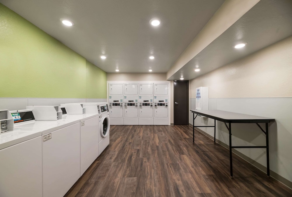 WoodSpring Suites Cocoa Beach - Rockledge 34/37