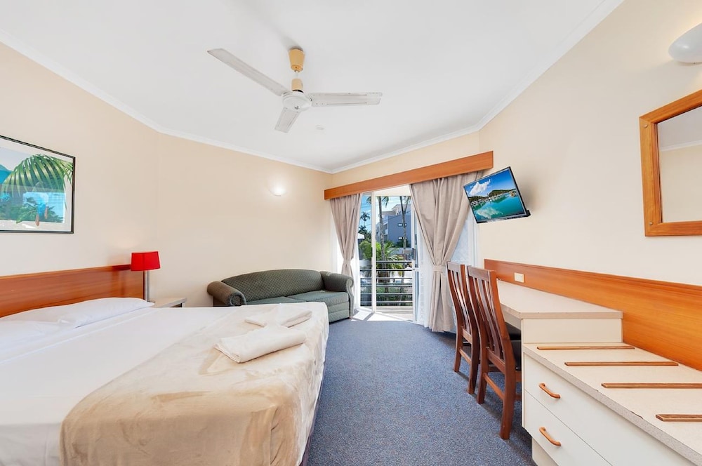 Tropical Queenslander 23/31
