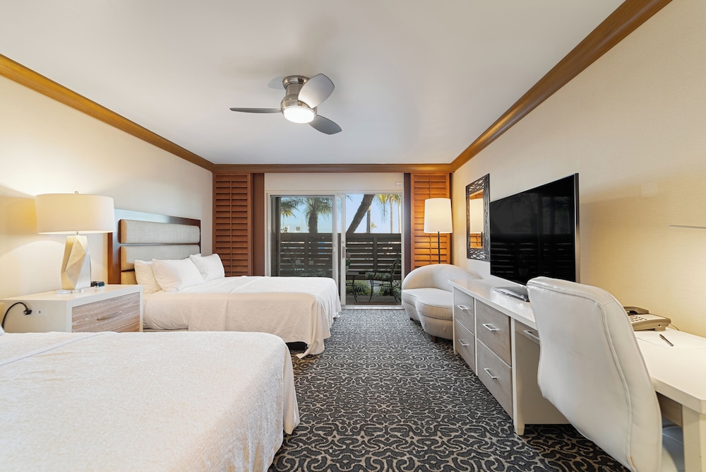 STANDARD, 2 QUEEN BEDS, ACCESSIBLE