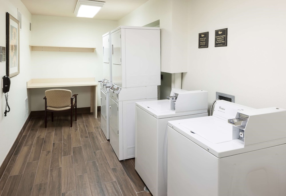 Homewood Suites by Hilton El Paso Airport 21/45