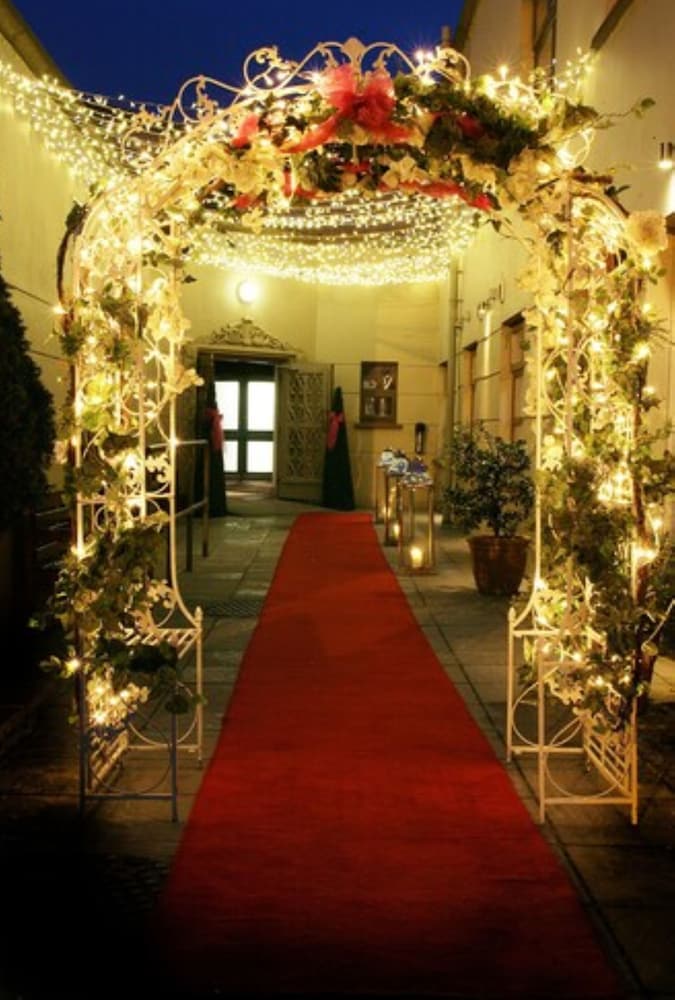 Waterfoot Hotel 3/47