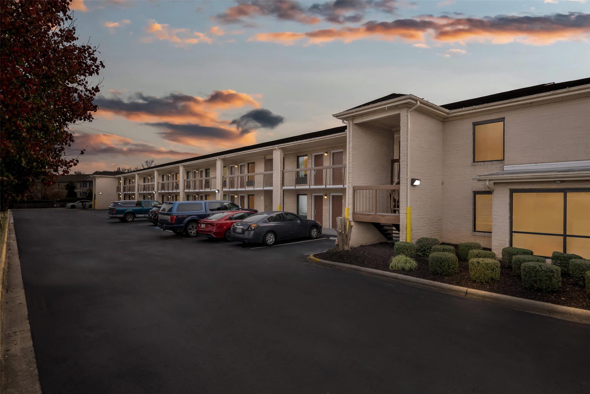 Econo Lodge Kannapolis - Concord 22/24