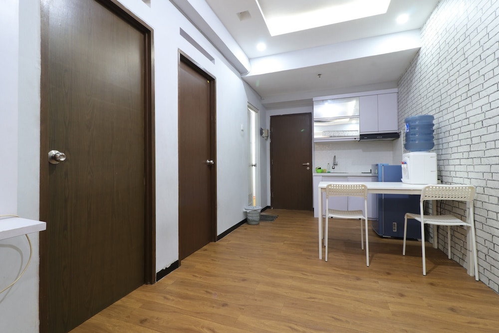 The Suite Metro Apartment King Property 29/59