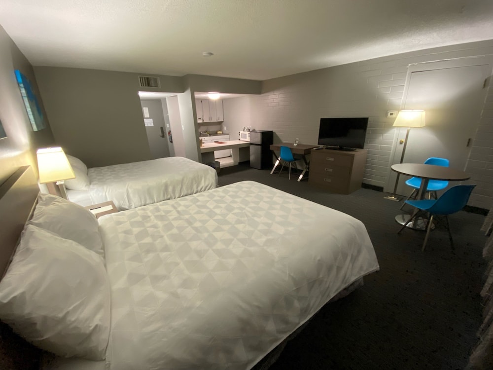 Travelodge by Wyndham Grande Prairie 10/46