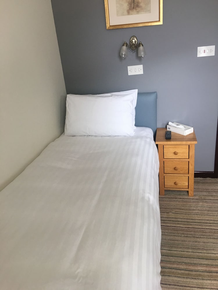 Bridge Farm Guesthouse 11/50