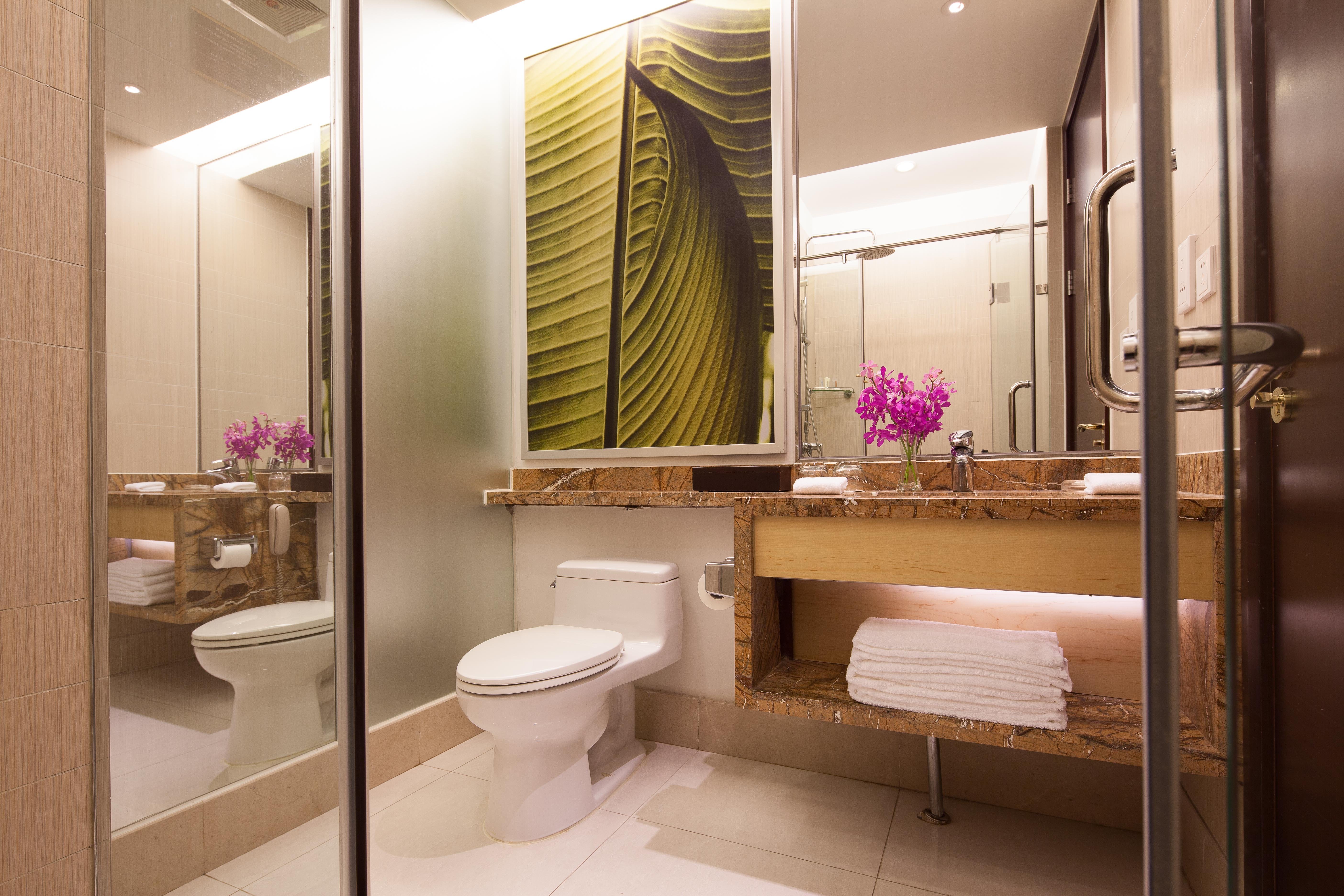 Holiday Inn Beijing Shijingshan Parkview 78/78