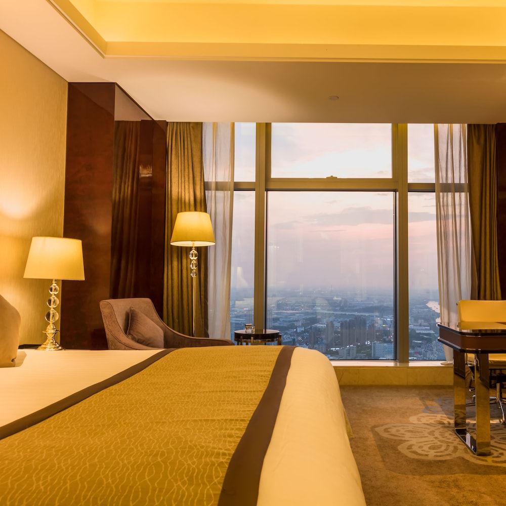 Dongwu New Century Grand Hotel Huzhou 3/31