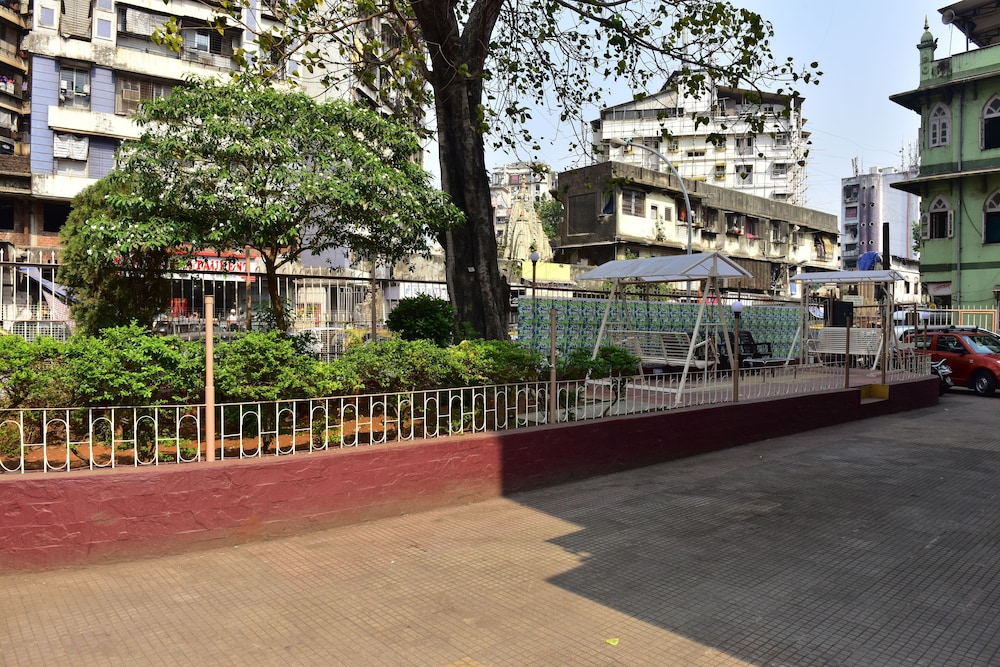 Hotel Kalpana Palace 42/48