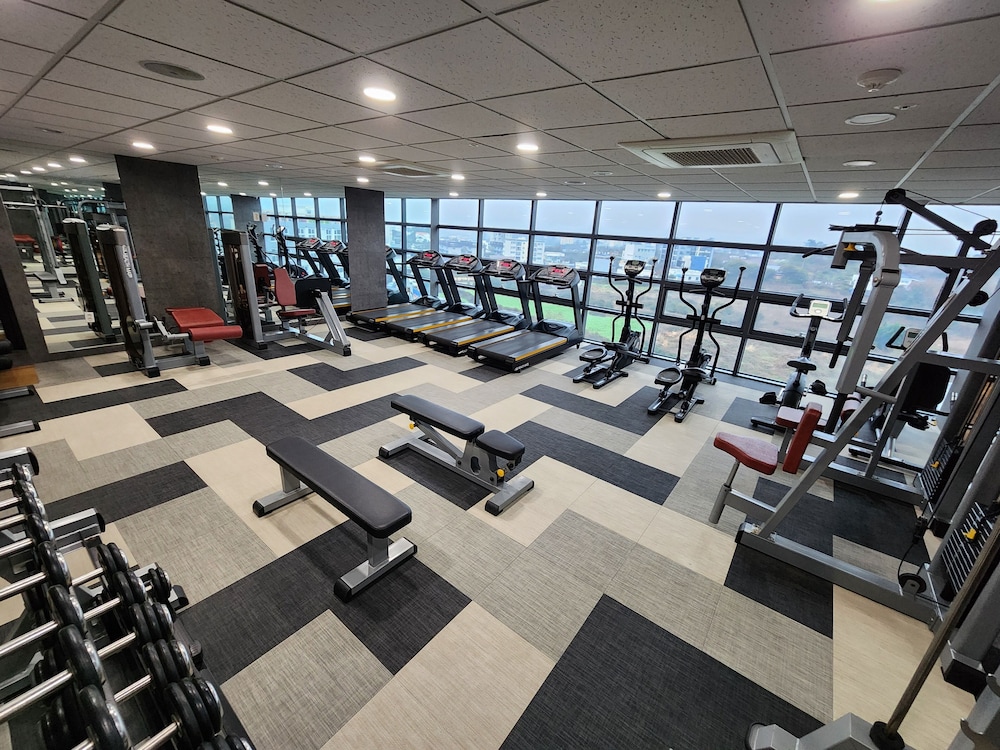 Ramada by Wyndham Jeju Hamdeok 45/70