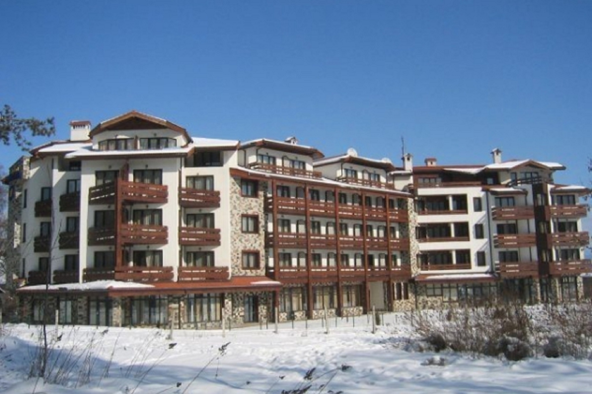 Orphey Hotel 4/42