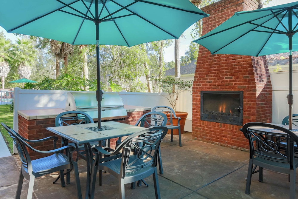 Hampton Inn & Suites Tallahassee I-10 17/48