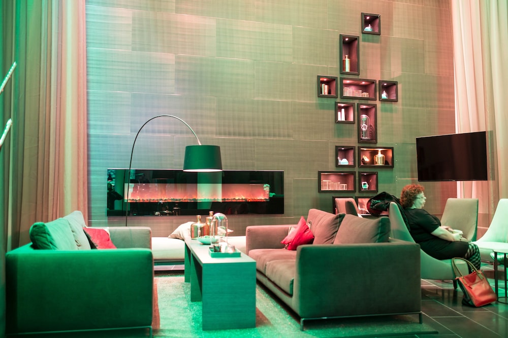 Clarion Hotel Sense 22/48