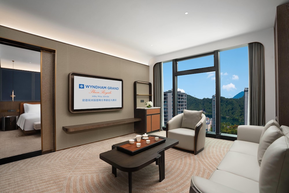 Wyndham Grand Plaza Royale Milky Way Jiande 46/63