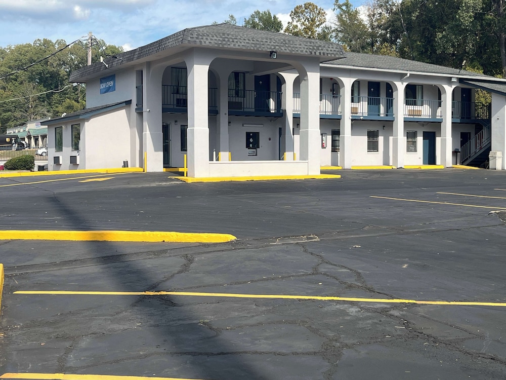 Motel6 Vicksburg, MS 31/35