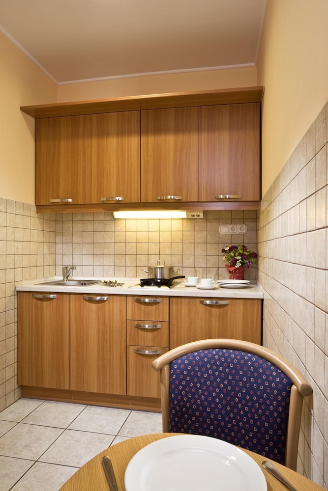 Jagello Business Hotel 39/39