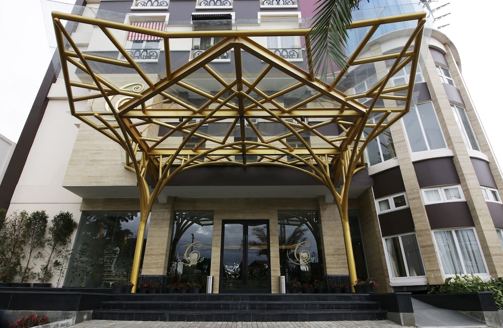 Cinnamon Hotel Boutique Syariah 1/29