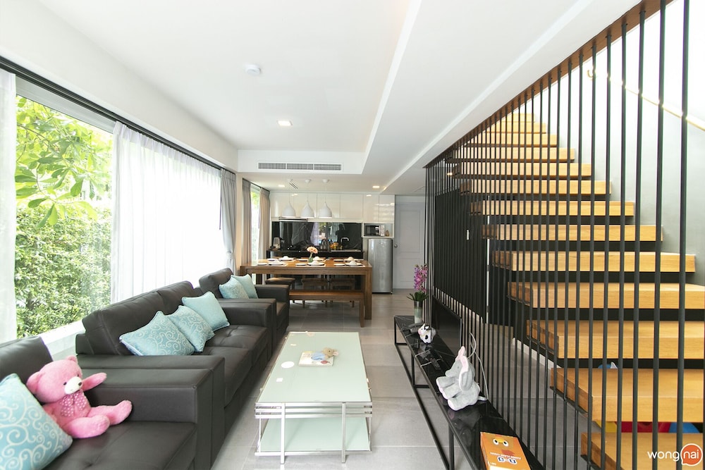 Mira Residence Resort 24/37