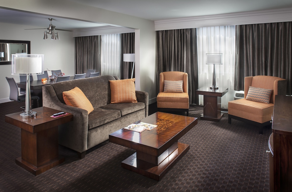 Crowne Plaza Phoenix Airport - Phx 29/76