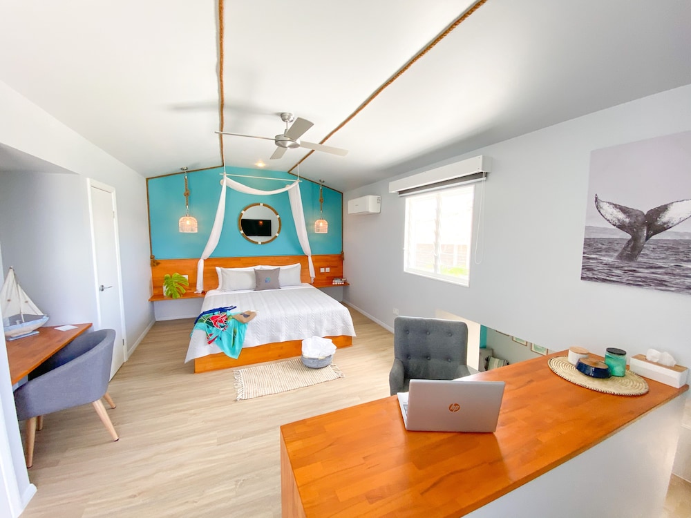 Ocean Escape Resort & Spa 8/48