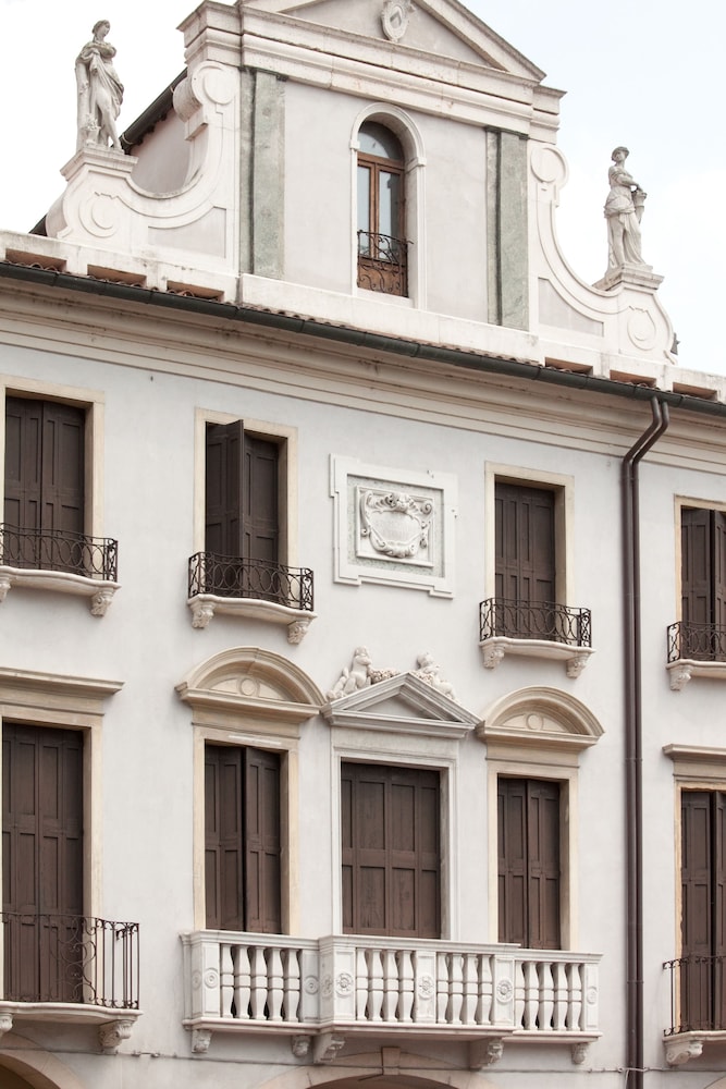 Casa Del Pellegrino Hotel 2/67