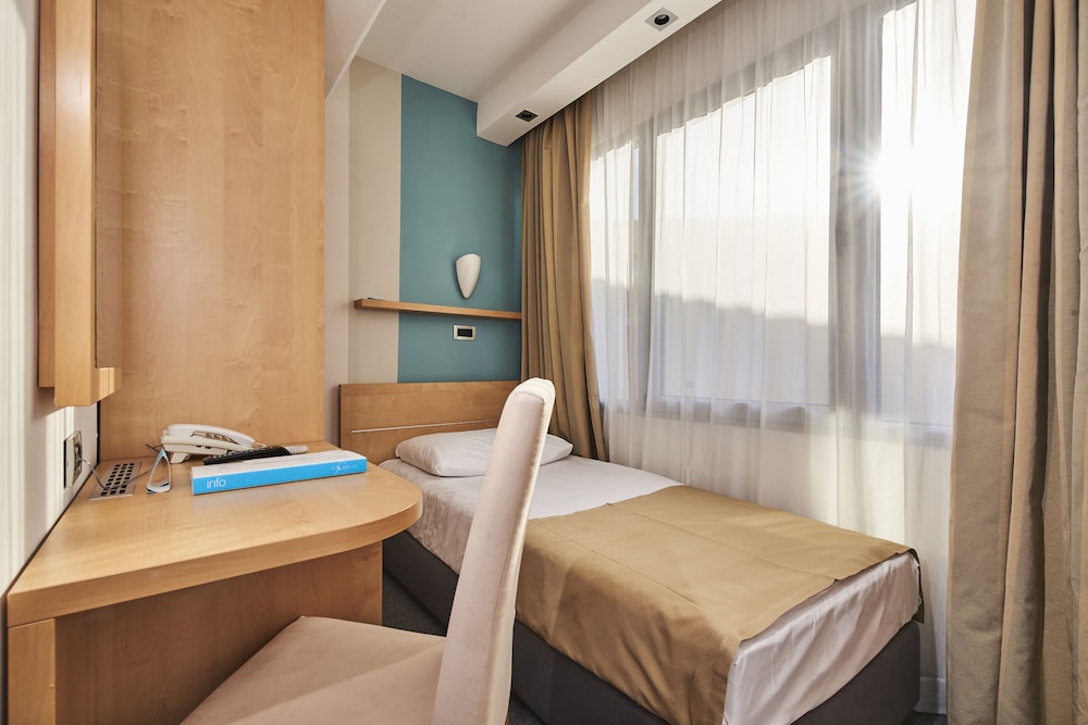 Aminess Vival Maestral Hotel 22/72