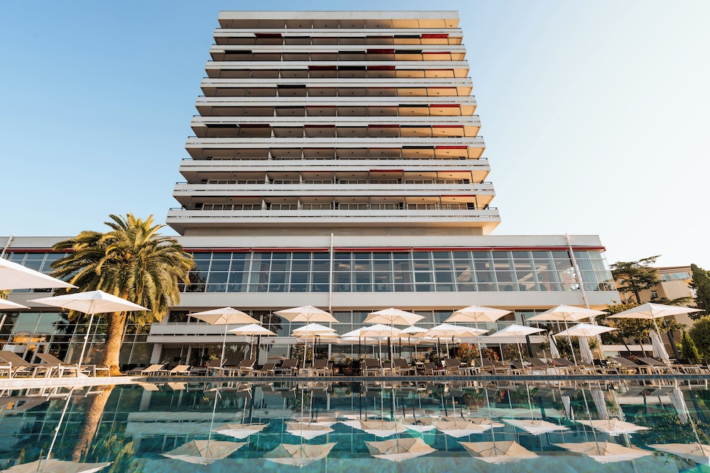 Hotel Ambasador in OPATIJA
