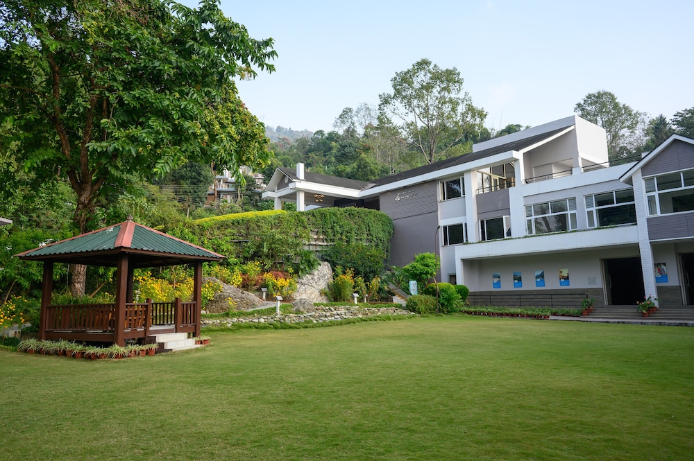 Sinclairs Retreat Kalimpong 60/63