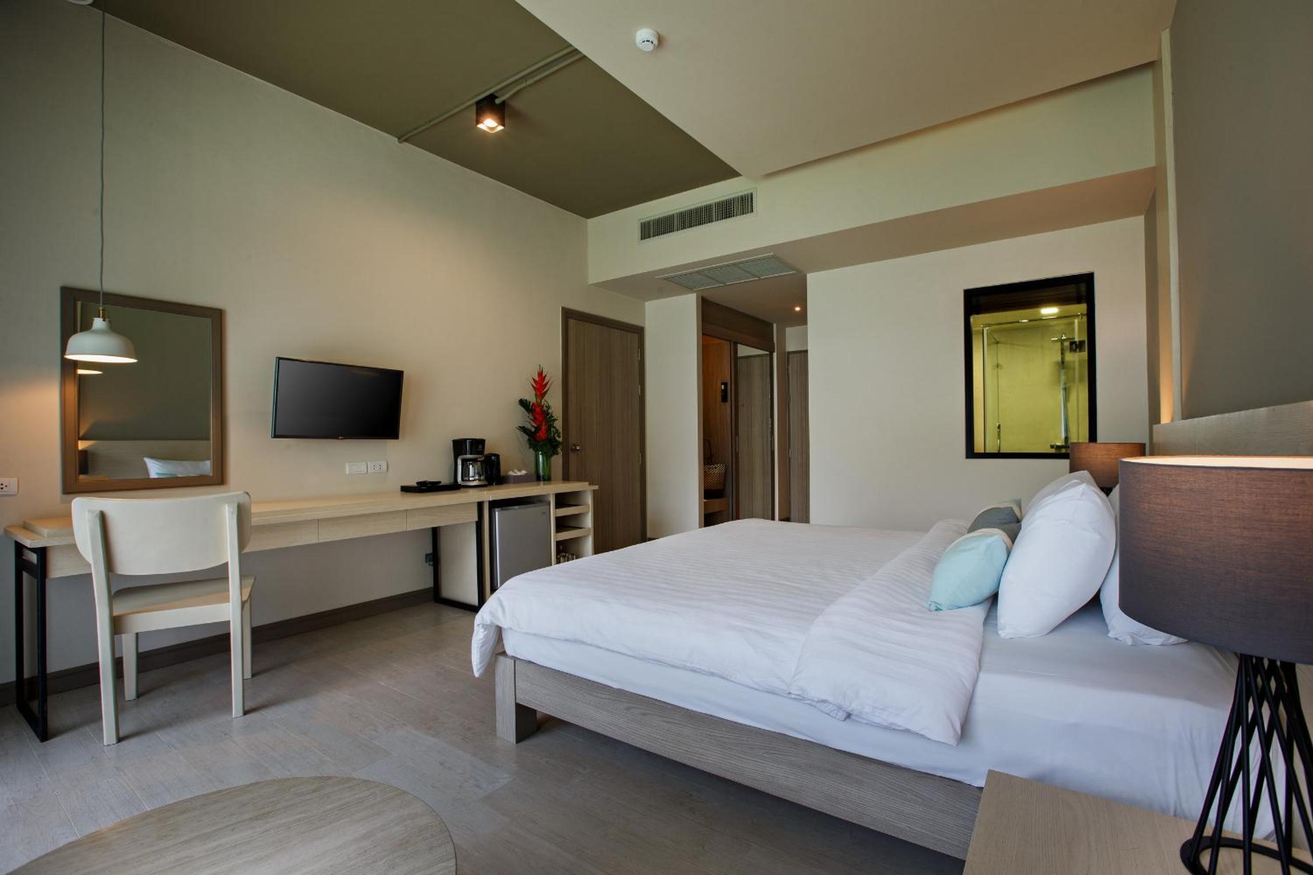 Premier, King Bed, Pool Access، Krabi La Playa Resort 3/10