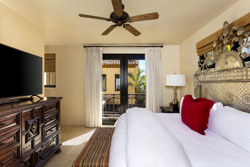 Hacienda Beach Club And Residences 6/50