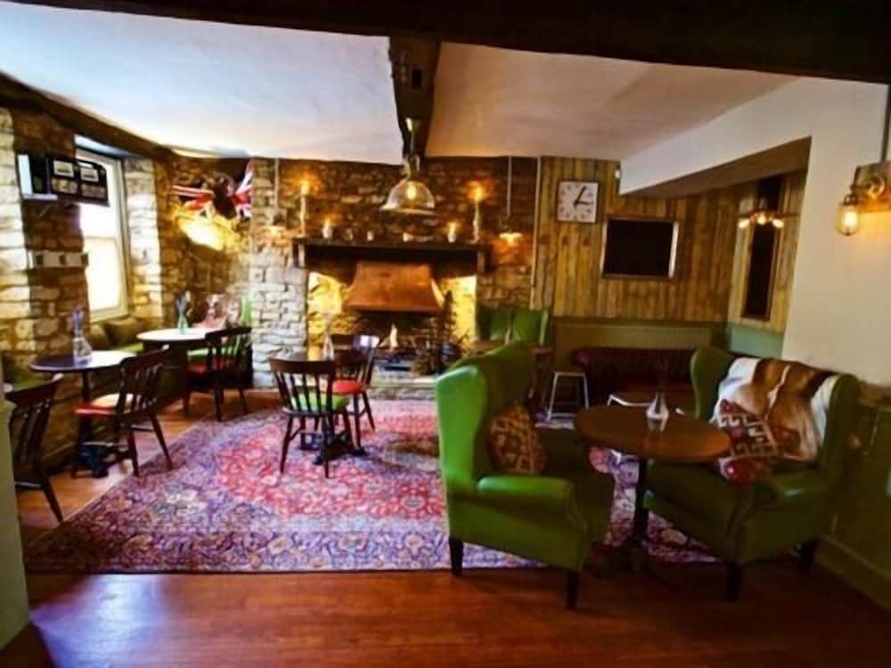 The Woodstock Arms 9/16