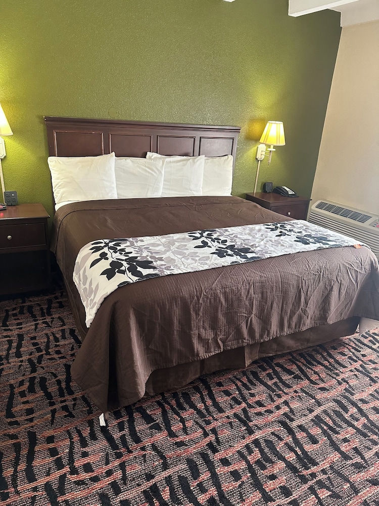 Standard, King Bed