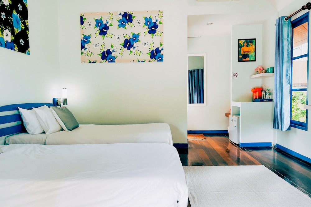 Cruiser Island Resort by Swiss-Belhotel 48/95