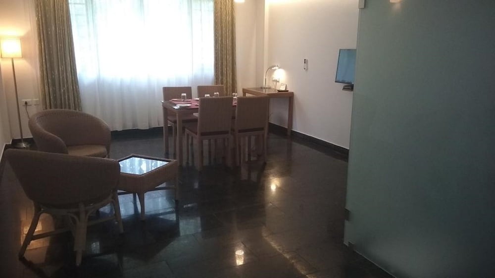 Hotel PepperVine 35/66