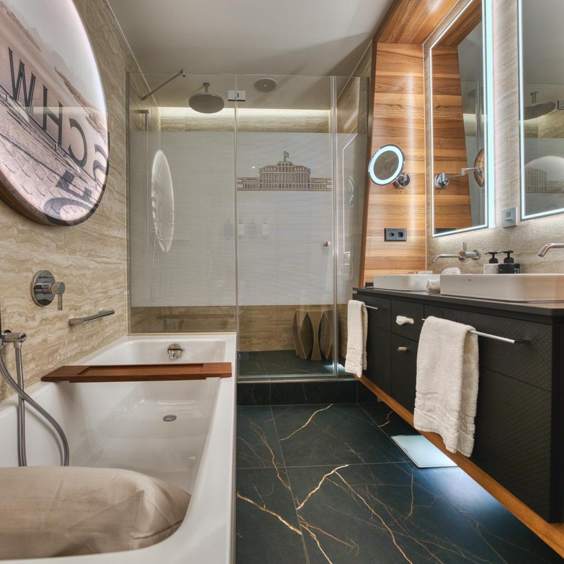 Lifestyle, Suite, Sofa، Schweizerhof 3/4