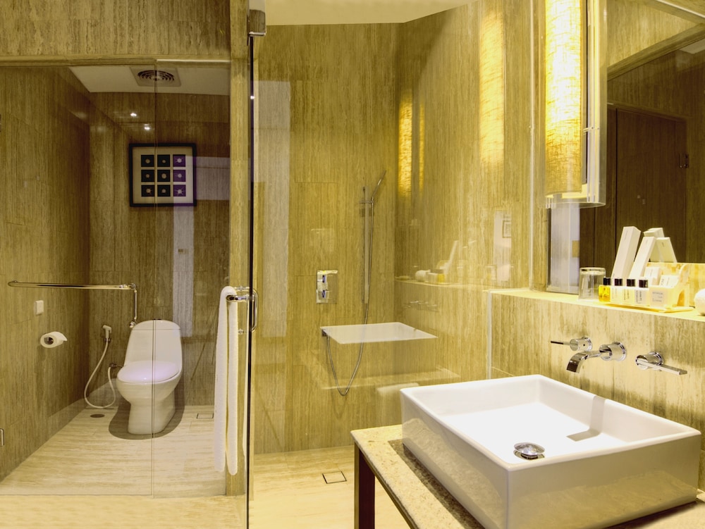 Lv8 Resort Hotel 28/72
