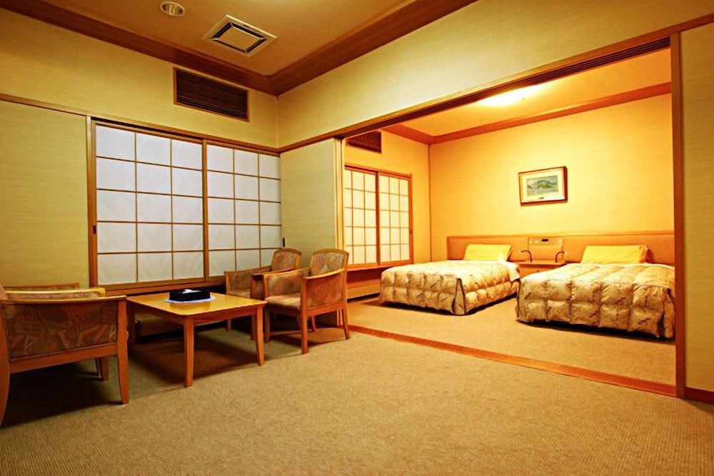 Minakamikan 53/63