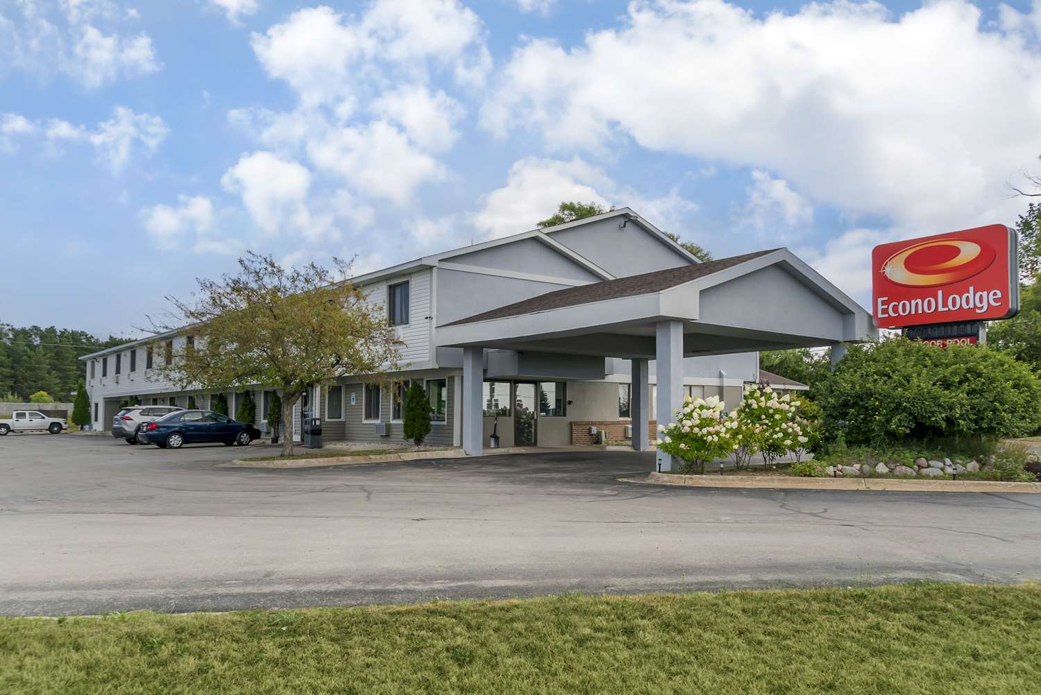 Econo Lodge Traverse City South 31/31