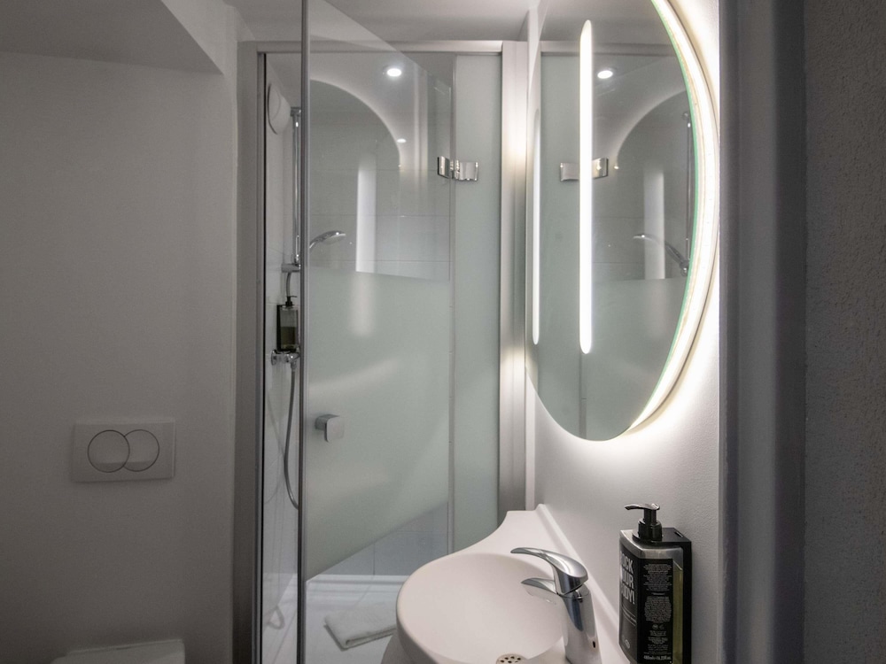 Ibis Budget Nice Aeroport Promenade Des Anglais 55/56
