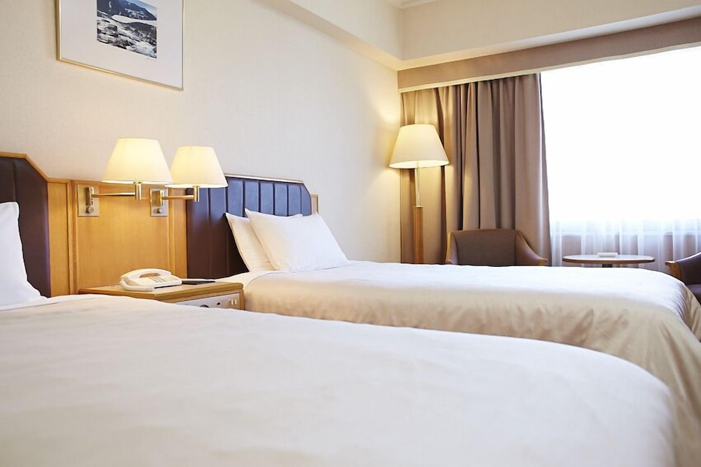 Hotel New Otani Takaoka 13/55