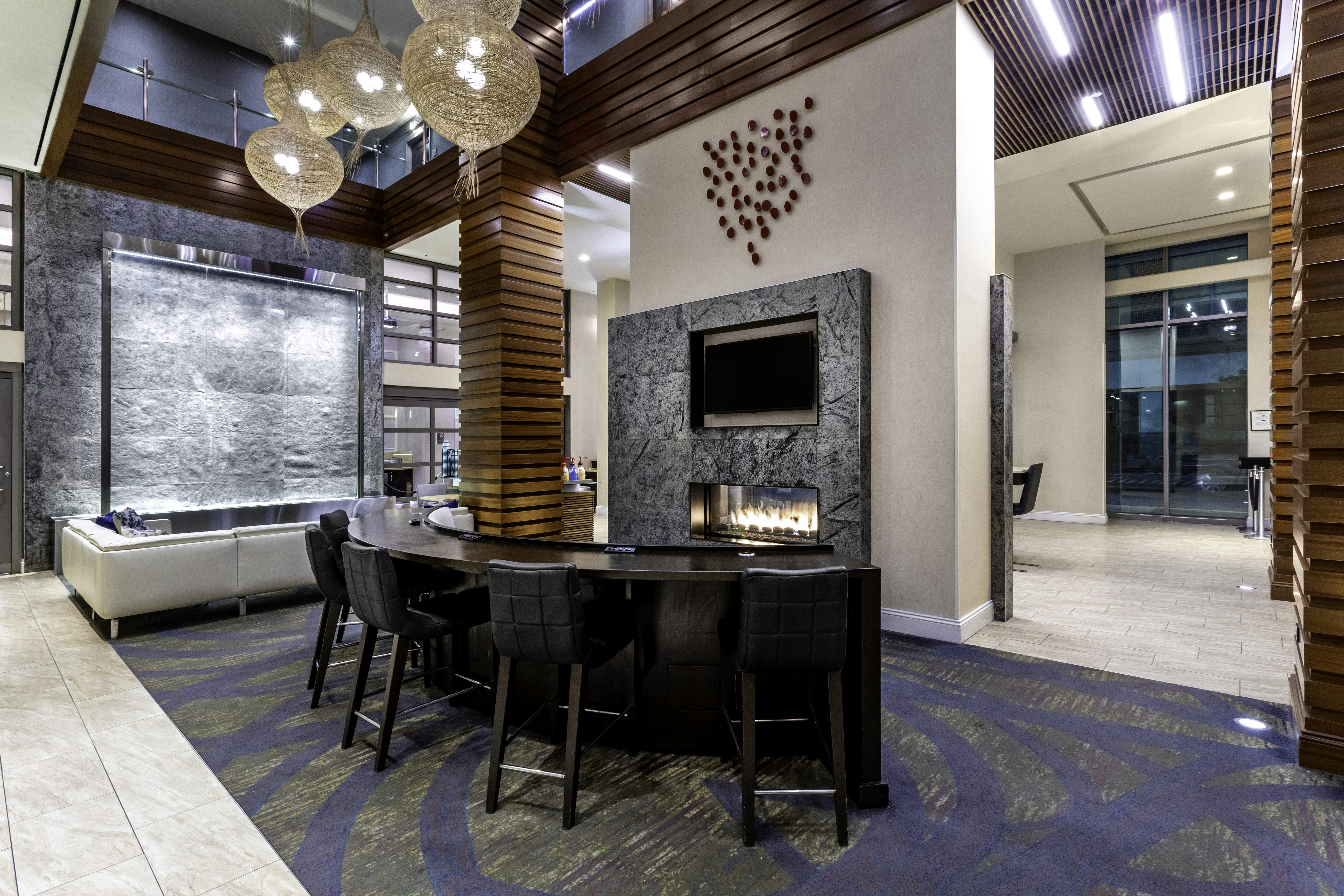 Homewood Suites by Hilton New York/Midtown Manhattan Times Square-South, NY 4/25