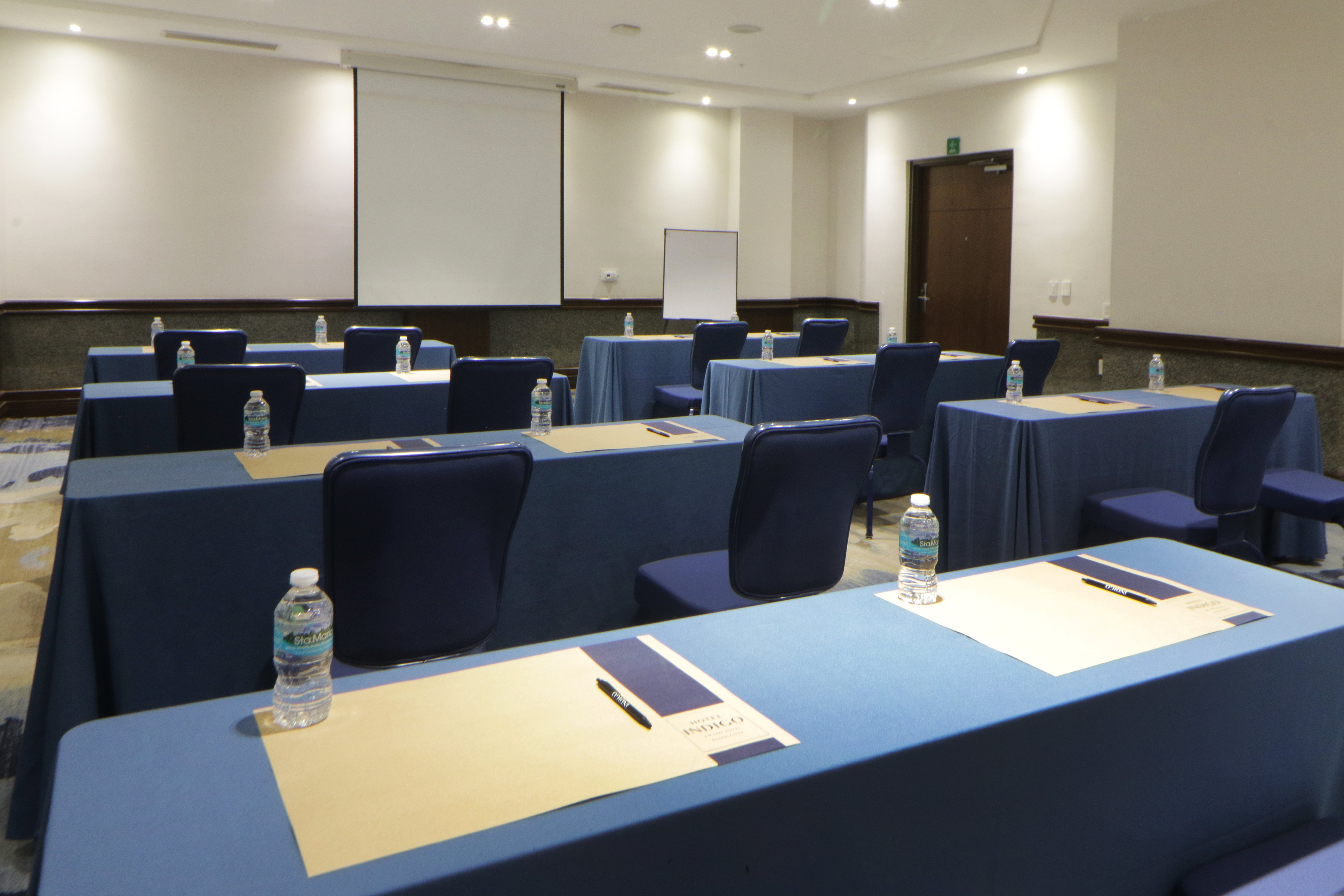 Hotel Indigo Guadalajara Expo, an IHG Hotel 38/50