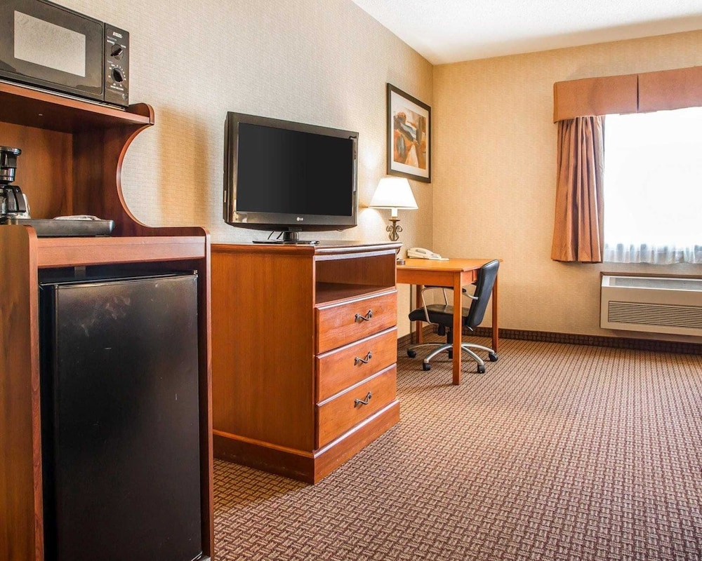 Quality Inn Sidney OH 32/34