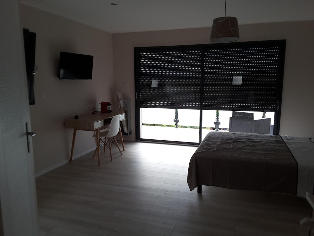 Villa vi Lyon Est Chambres d Hotes 7/35