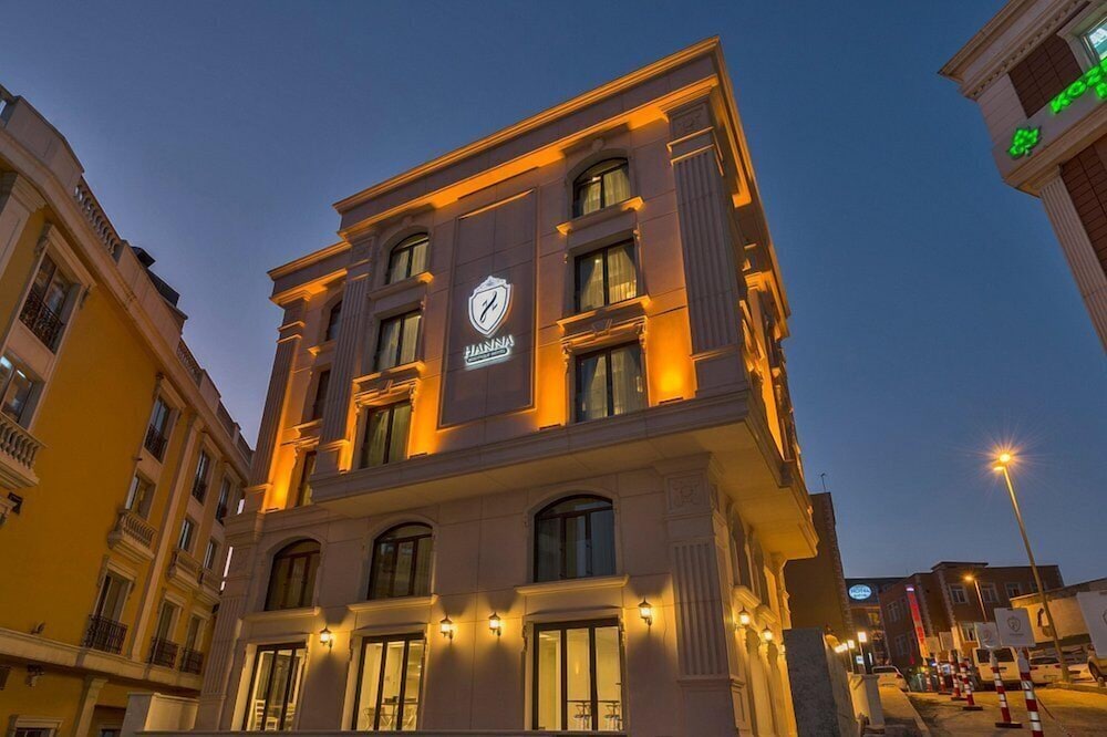 HANNA HOTEL 2/69