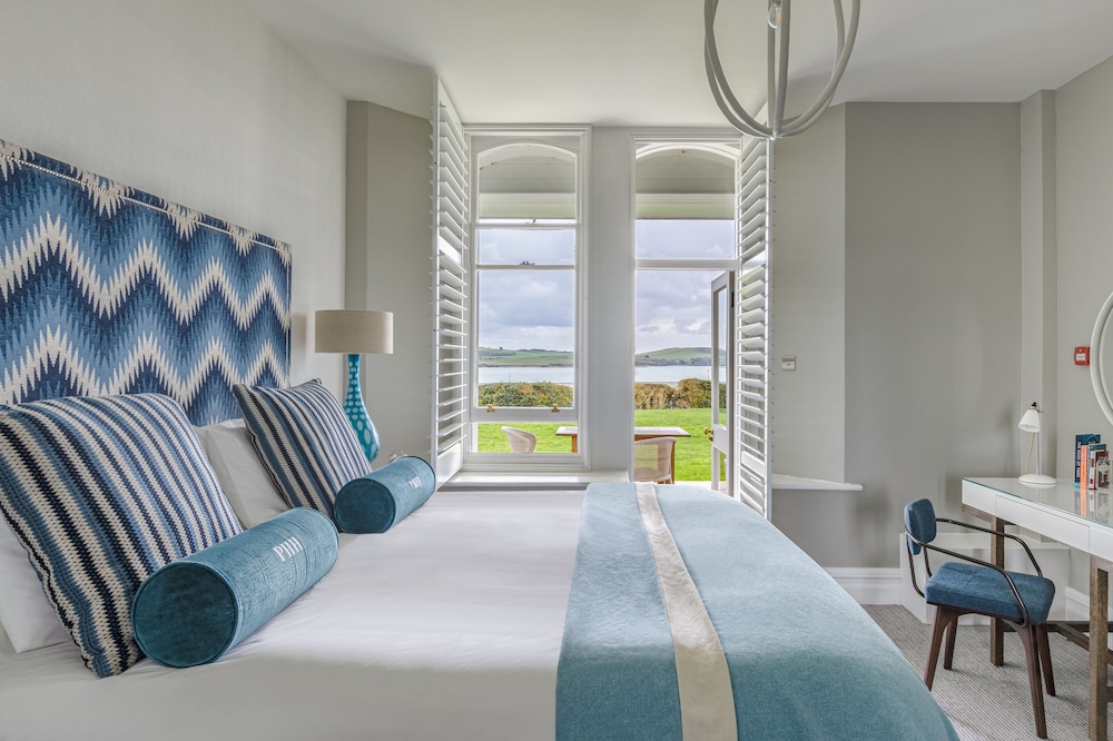 Padstow Harbour Hotel 42/64