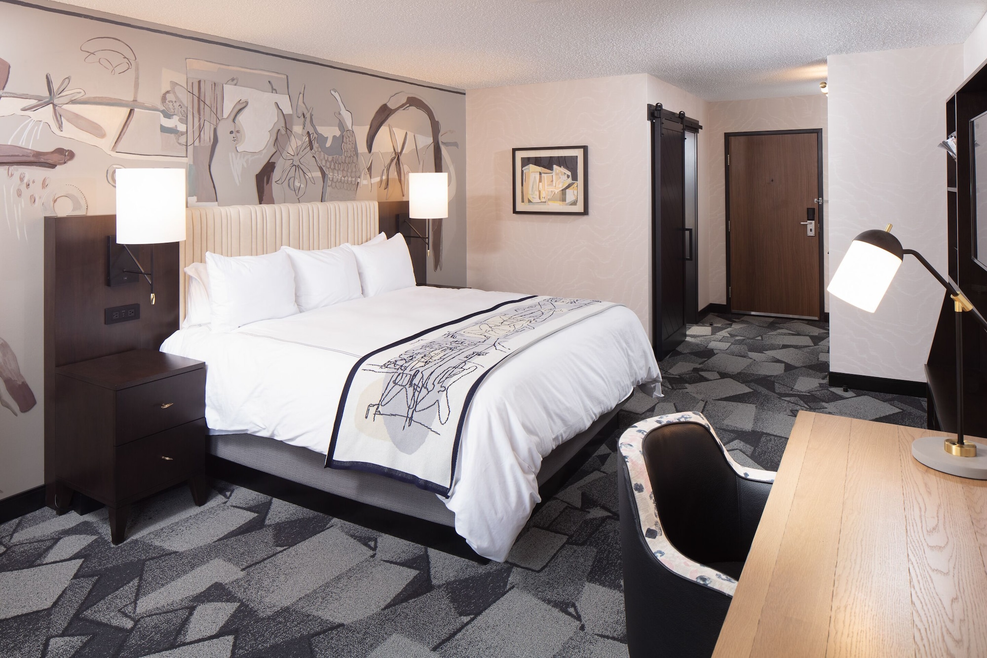 Canvas, King Bed
