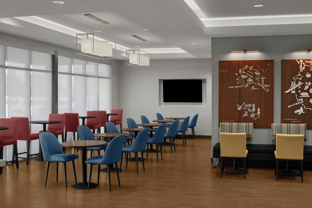 Towneplace Suites By Marriott Carlsbad 46/57