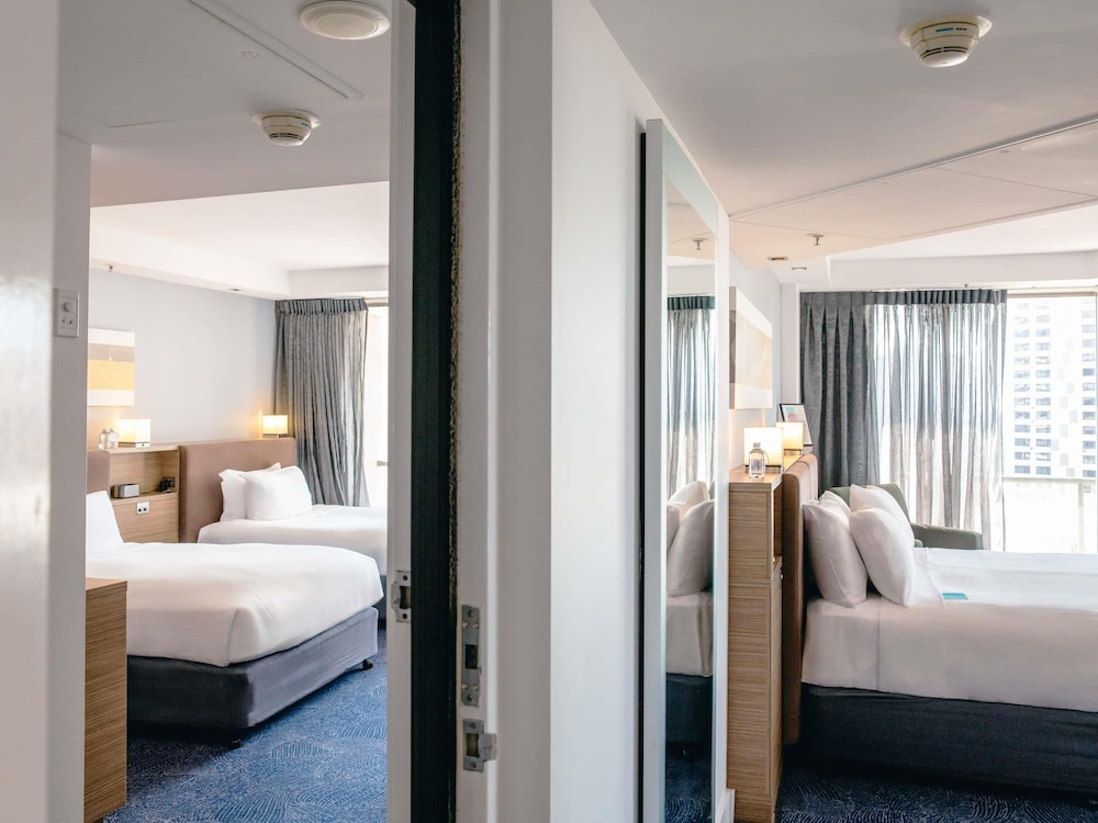 CLASSIC, 2 DOUBLE BEDS, RIVER VIEW